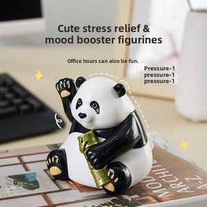 Nuova Luce Solare Panda Transfrontaliera con Sensore Automatico e Controllo a Gesto, Design Moderno Minimalista in Plastica, per Gatto <span class=keywords><strong>Luca</strong></span>, Ufficio, <span class=keywords><strong>Auto</strong></span> - Product Image 1
