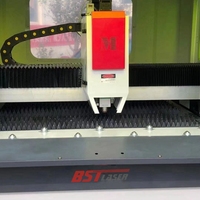 Wuhan CNC industrie équipement Raycus petite échelle fermée 1390 1KW 2000 watts 3KW fibre métal Laser découpeuse prix