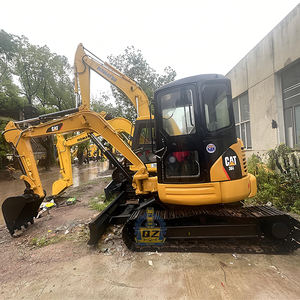 Escavatore Usato <span class=keywords><strong>CAT</strong></span> <span class=keywords><strong>304</strong></span> Compatto e Flessibile da 4 Tonnellate 4T per Scavo di Fondamenta - Product Image 3