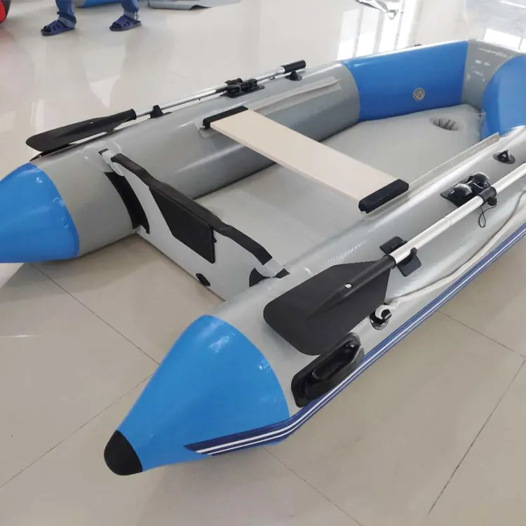 China 3.0M 1.2Mm Pvc Grijs Goedkope Plastic Opblaasbare Vissersboot Te Koop Maleisië