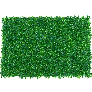 Erba artificiale verticale della parete del giardino della pianta verde dei pannelli di bosso della siepe di alta qualità di plastica Anti-UV
