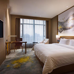 Liquidación <span class=keywords><strong>de</strong></span> Muebles para Habitaciones <span class=keywords><strong>de</strong></span> Hotel AmericInn: Armario, Base <span class=keywords><strong>de</strong></span> Cama, Cabecera, Silla, Sofá - Product Image 1