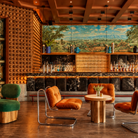 Ensemble de mobilier de restaurant sur mesure : banquettes commerciales, chaises de salle à manger, tables et mobilier de bar pour projets hôteliers