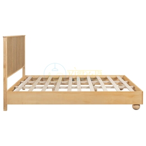Elegant Natural Wood King Size <b>Bed</b> with Slatted <b>Platform</b> <b>Base</b> and Vertical Panel Headboard Modern Bedroom Furniture Bedstead - Product Image 2