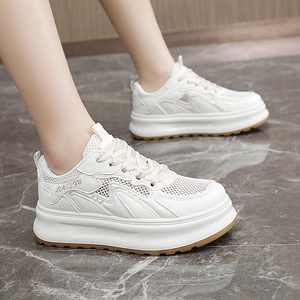 ZY1808 femmes grande taille chaussures de sport automne à la mode rehaussement chaussures de sport à lacets été maille respirant épais anti-dérapant - Product Image 3
