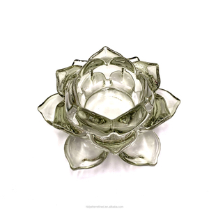 Petits lots de vente au détail Bougie chauffe-plat Fleur de lotus Bougie en <span class=keywords><strong>verre</strong></span> de luxe Porte-bougie Candélabres Centre de table décoratif pour la maison - Product Image 5