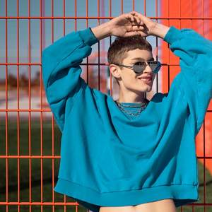 Respirant Sans Chapeau À Capuche En Gros En Vrac Doux Coton Sweats Motif Personnalisé Ras Du Cou Graphique O Col Rond - Product Image 4