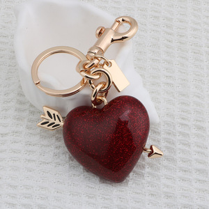 Mũi Tên Chữ Thập Trái Tim Mặt Dây Chuyền Cho Ví Túi Quyến Rũ Cho Túi Xách Xe Nhựa Màu Đỏ Tình Yêu Trái Tim Phụ Kiện Dễ Thương <span class=keywords><strong>Keychain</strong></span> Cho Món Quà Sinh Nhật - Product Image 5
