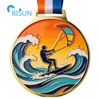 Médaille personnalisée de kitesurf et de surf longboard pour les sports nautiques