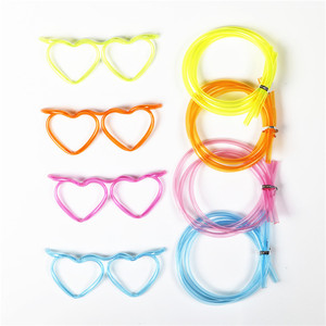 <span class=keywords><strong>Lunettes</strong></span> de fête intéressantes jetables colorées paille fête <span class=keywords><strong>pailles</strong></span> fantaisie pour décorations de fête gobelet avec paille - Product Image 3