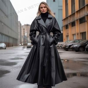 Abbigliamento taglie forti <span class=keywords><strong>donna</strong></span> <span class=keywords><strong>Trench</strong></span> oversize <span class=keywords><strong>nero</strong></span> Maxi lunghezza <span class=keywords><strong>Trench</strong></span> in <span class=keywords><strong>pelle</strong></span> lunga con cintura da <span class=keywords><strong>donna</strong></span> - Product Image 2