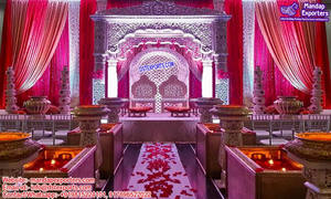 El Mejor Conjunto de Mandap para Bodas de Bollywood en EE. UU., Elegante Mandap Blanco y Dorado para Bodas de Bollywood, Gran Mandap Rajwada para Bodas Maharani, Nueva York - Product Image 3