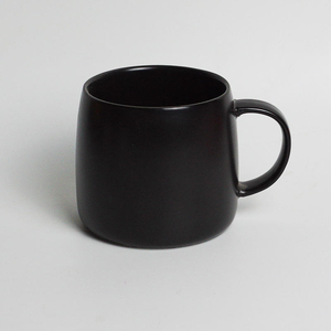Tasse à café en céramique grande capacité 450 ml avec logo personnalisé, cadeau d'entreprise, mug pour la rentrée scolaire, couleur unie - Product Image 3