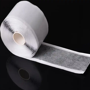 Vente directe d'usine de ruban butyle en tissu non tissé pour les tuiles en acier de couleur de toit pour prévenir les fuites d'eau et réparer les dommages. - Product Image 3