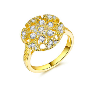Anello con Design Floreale Traforato, Anello Classico da Donna - Product Image 1