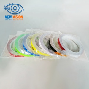 Ruban adhésif réfléchissant coloré en PVC de 1 cm * 8 m pour <span class=keywords><strong>roue</strong></span> de vélo/<span class=keywords><strong>moto</strong></span> - Product Image 2