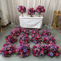 IFG Wholesale Floral Supplies Boules de fleurs rose vif et violet de 35 cm pour centres de table de mariage