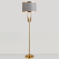 Lampe de sol/bougeoir LED en fer de style nordique post-moderne de luxe léger avec abat-jour en tissu pour salon
