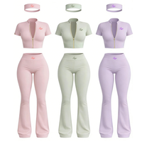 Ensemble de survêtement 3 pièces Y2K pour femme avec logo personnalisé, comprenant un sweat à capuche, une veste zippée à manches courtes et un pantalon évasé, avec bandeau assorti.