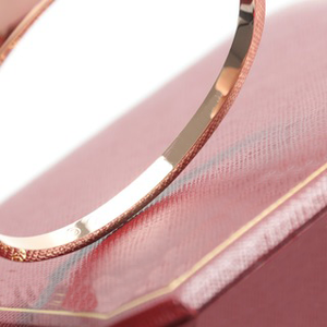 Braccialetti con ciondoli Cartierred 2024,