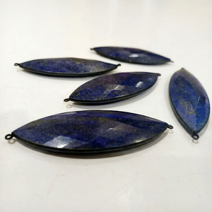 Conectores de Bisel Oxidado Negro con Piedra Preciosa Natural Lapislázuli en Forma de Marquesa de 3 Pulgadas de Largo - Product Image 1