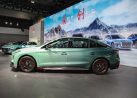 Autos Usados Eléctricos 2023 2024 Hongqi E-Qm5 431km Auto Eléctrico