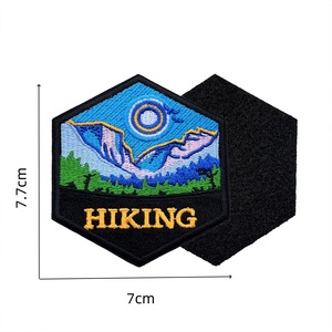 Écussons brodés à coudre de forme irrégulière pour la randonnée, le camping et les aventures en plein air, avec motifs Montagne, Rivière, Tente, Cerf, Feu de camp - Product Image 3