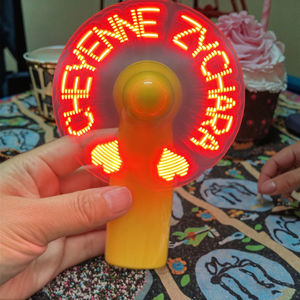 Regalos de boda para invitados Mini ventilador con palabras personales - Product Image 2