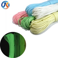 Paracorde fluorescente phosphorescente 2mm-5mm, 2m/3mm/4mm, nylon/PP/Pet, cordes de tente de parachute fluorescentes emballées pour une utilisation facile
