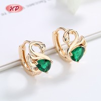 Boucles d'oreilles créoles pour femmes en plaqué or 18 carats à la mode bijoux de mode de style de fête en gros pour toutes les occasions