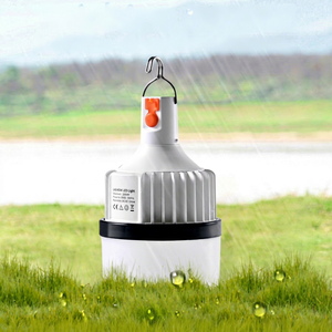 Lampe de camping LED portable Winner, rechargeable USB-C, contrôle tactile, lumière du jour 5000K, étanche IP65, corps en alliage d'aluminium, garantie 2 ans - Product Image 1