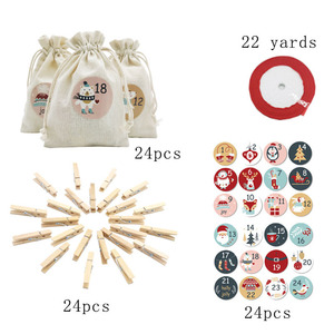 Nouveauté de Noël Sac de rangement cadeau calendrier en coton recyclable avec fermeture à cordon - Product Image 3