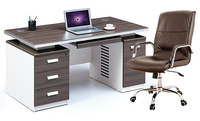 Bureau d'ordinateur de bureau moderne en MDF de 1.4m avec 3 tiroirs et plateau de clavier Mobilier de maison extensible Table d'ordinateur de bureau spacieuse
