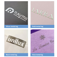 Autocollants métalliques argentés 3D gaufrés de luxe imperméables, étiquettes personnalisées avec logo en feuille d'or