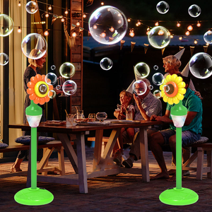 Máquina de Burbujas Ajustable para Exteriores, Recargable, con Forma de Farola, Torre de Burbujas para Jardín, Patio, Bodas y Fiestas - Product Image 5