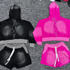 DCY Set da <span class=keywords><strong>Donna</strong></span> <span class=keywords><strong>con</strong></span> Felpa Corta <span class=keywords><strong>con</strong></span> Zip e Pantaloncini da Ciclista, Felpa Luccicante <span class=keywords><strong>con</strong></span> Cuciture Sfumate, Set 2 Pezzi <span class=keywords><strong>con</strong></span> Diamanti Luccicanti Rosa e Nero - Product Image 2