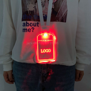 สายคล้องอะคริลิคสำหรับบัตรประจำตัวประชาชนป้ายชื่อโลโก้ตามสั่งสำหรับบาร์งานปาร์ตี้ของขวัญงานคอนเสิร์ตสำหรับเด็กสายคล้องไฟ LED - Product Image 6