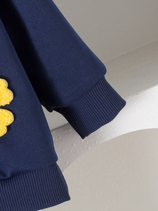 Ensemble pour filles européennes et américaines, style automne, sweat-shirt à fleurs à manches longues, pantalon décontracté, ensemble en tricot - Product Image 3