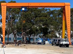 टैवॉल ब्रांड Mh उठाने उपकरण एकल गैन्ट्री क्रेन 10t 20t 25t 25t, कैंटिलीवर ट्रस प्रकार के साथ आउटडोर के लिए अधिक उपयुक्त है। - Product Image 3