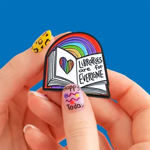 Keine Mindestmenge Volumen individuelle Revers-Stickchen 2D 3D niedliche Regenbogen-Cartoon-Enamel-Sticks Fabrik individualisierte modische harte weiche Enamel-Sticks