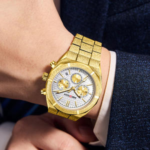 2025 nouvelle montre pour hommes multifonctionnelle chronographe montre-bracelet à quartz avec bracelet en acier inoxydable or givré et date - Product Image 3