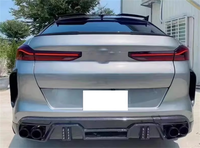 Kit de carrosserie en fibre de carbone style LD pour BMW X6M F96 Diffuseur arrière Feu LED de hayon avec motif forgé Pièces de carrosserie haut de gamme