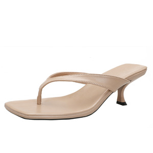 Sandales plates à bout carré pour femmes, talon kitten, tongs d'été pour la plage - Product Image 1
