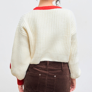 เสื้อสเวตเตอร์ผู้หญิงแบบถักลายสตรอว์เบอร์รี่ คอทรงกลม แต่งขอบตัดสี พร้อมปักโลโก้ตามสั่ง - Product Image 5