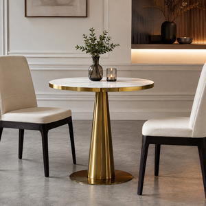 Mobilier personnalisé pour restaurants et cafés avec tables en bois et métal, chaises, banquettes et comptoir de bar - Product Image 1
