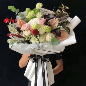 Bán Buôn Tùy Chỉnh Chất Lượng Cao Gói Kraft Giấy Hoa Giấy Gói Màu Đen Trắng Matte Không Thấm Nước Gói Phim Giấy Cho Hoa - Product Image 4