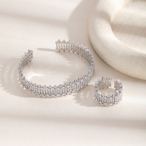 Vintage Court Style Diamond Encrusted Lace <b>Crown</b> Openwork Bracelet And <b>Ring</b> Set Designer Jewelry Gold And Silver Party Unisex - Product Image 2