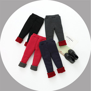 Lot de vêtements pour enfants : Leggings en fourrure pour filles, style urbain, provenant du marché de gros - Product Image 5