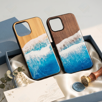 Coque de téléphone en bois de noyer et résine époxy, motif vague océanique, personnalisable, vente en gros