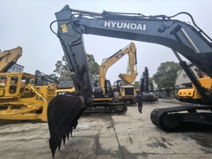 Excavadora Hidráulica Original Hyundai 220LC-9S de Corea, Rendimiento Estable, Equipo de Construcción en Oferta - Product Image 6